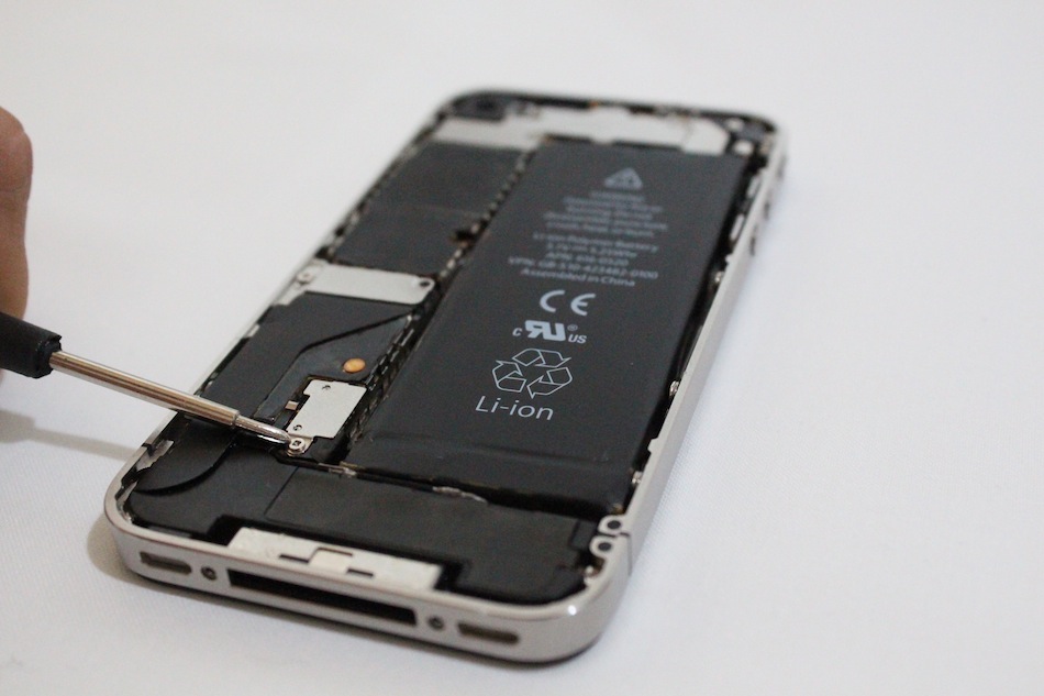 Réparation batterie iPhone 4